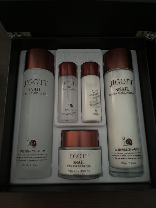 Продам уходовый набор для женщин