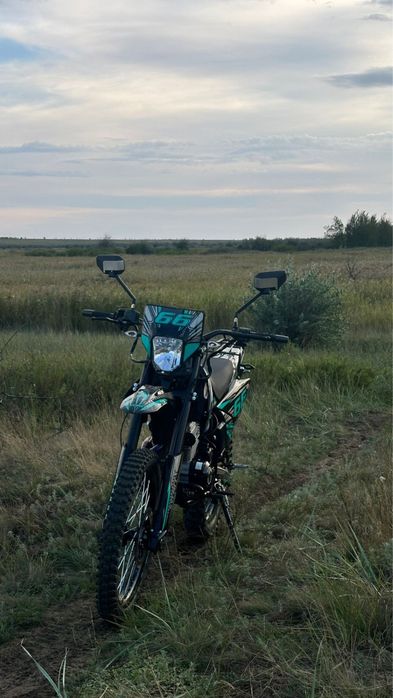 Эндуро 300 кубов