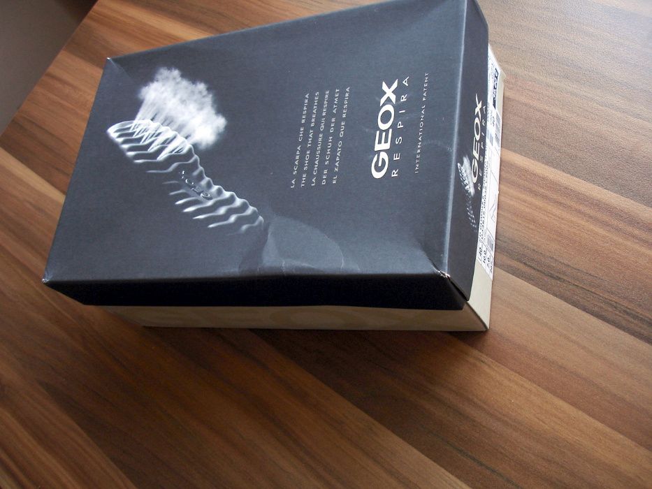 Geox - елегантни дамски обувки с ток от естествена кожа