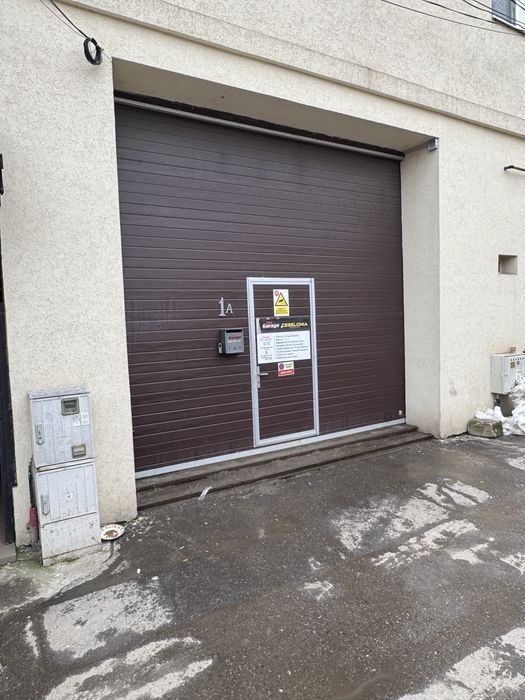 Inchiriere service auto