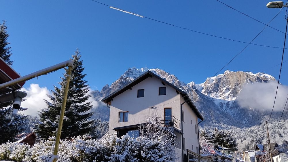 Cazare pentru familii și turiști care știu ce vor