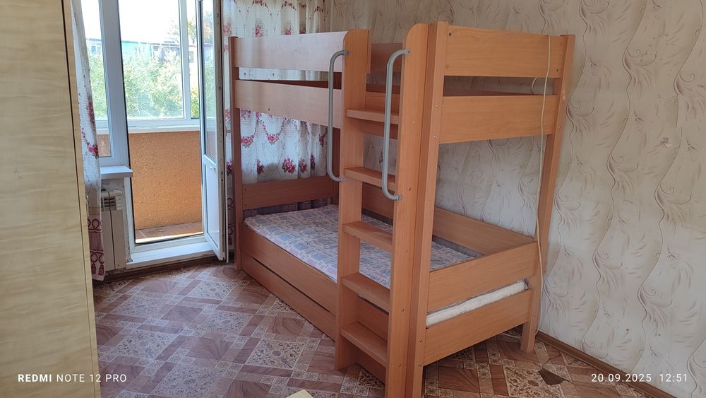 Кровать двухъярусная 200х100