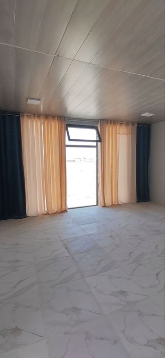 Продаётся нежилое поменьше под бизнес