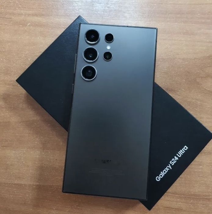 Продам samsung s24 ultra 256 gb