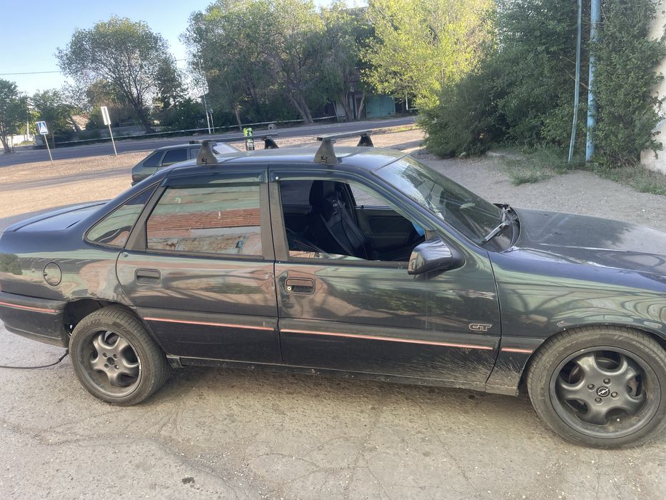 Опель вектра 1992г