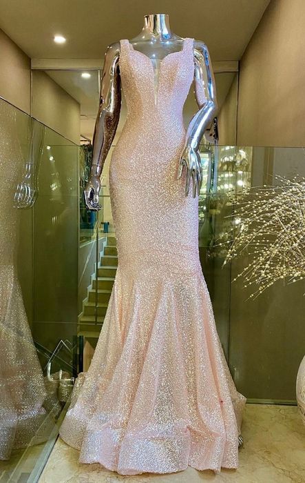 Вечернее платье в пол