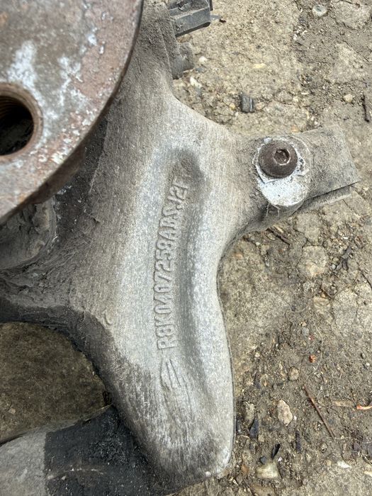 Fuzeta fata stanga dreapta audi a4 b8 b8.5