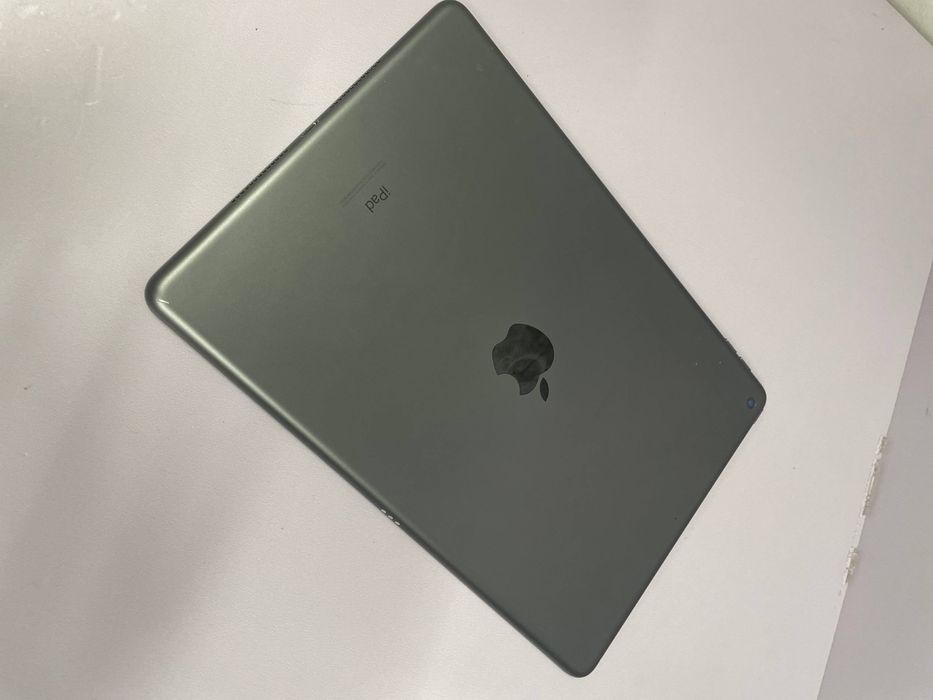 Планшет Apple iPad 8(2020)/ СР737795