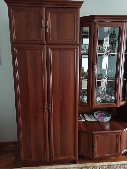 Продам стенку в гостиную