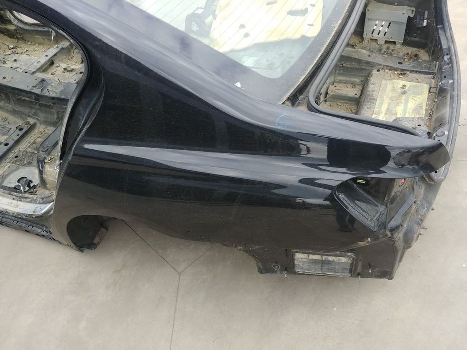 aripa  stanga spate bmw 7 g11  2019