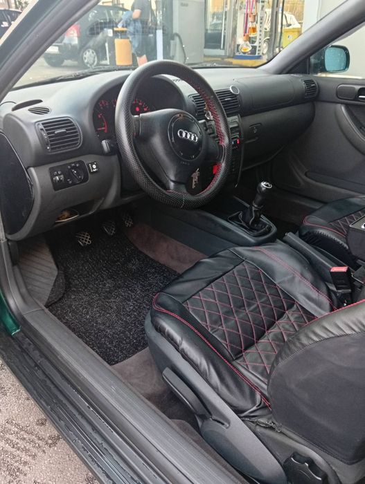 Audi a 3 топ състояние            .