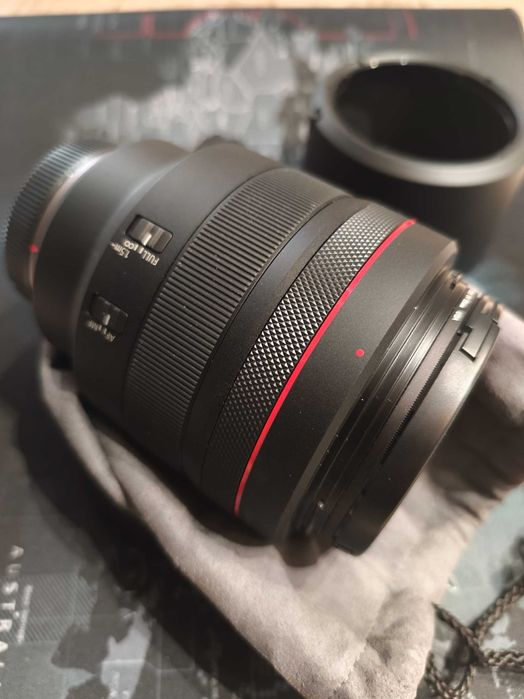 Продам объектив Canon RF 85mm F1.2L USM