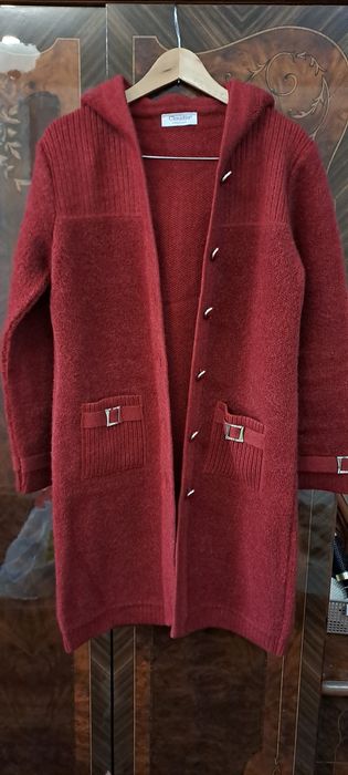 Продаётся длинный тёплый  кардиган Новый