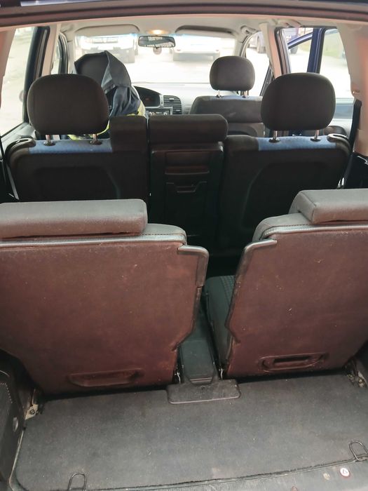De vanzare , Opel zafira 1,6 benzina + GPL, anul 2003 , 7 locuri