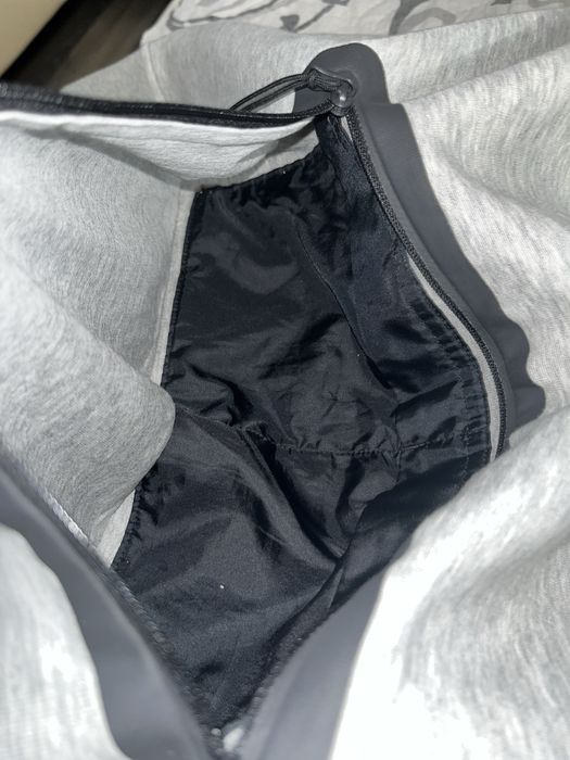 Nike tech fleece много рядък!