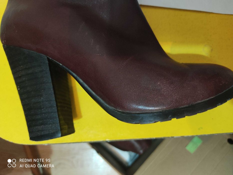 Зимние  кожаные сапоги 39