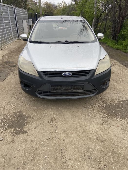 Grila capota ford focus 2
