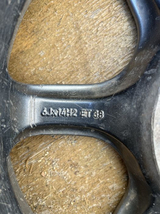 Диск на 14 гольф 3