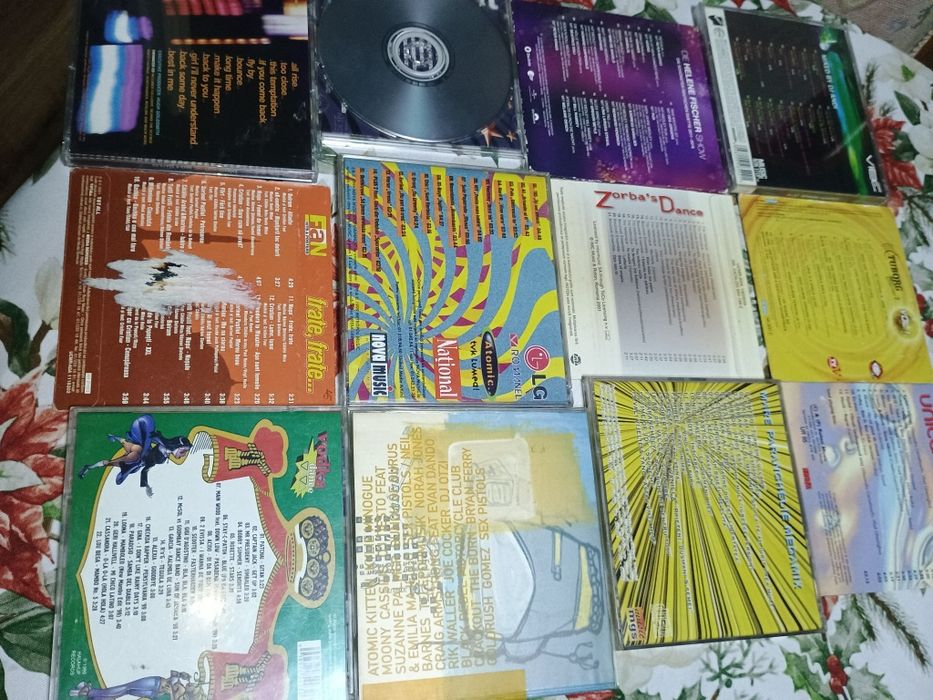 Vând lot cd-uri audio diverse genuri