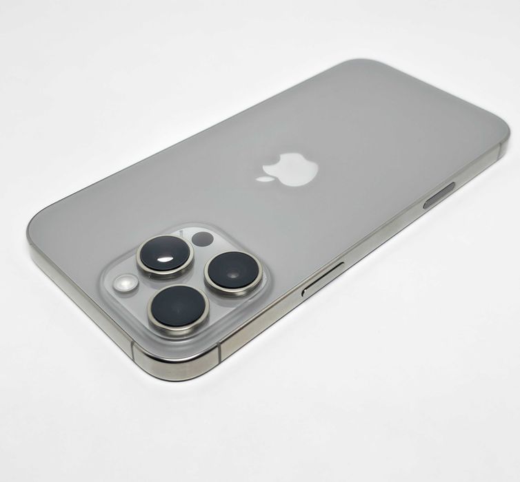 iPhone 16 Pro Max 256GB Natural Titanium
