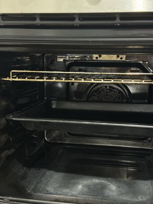 Духовка с конвекцией