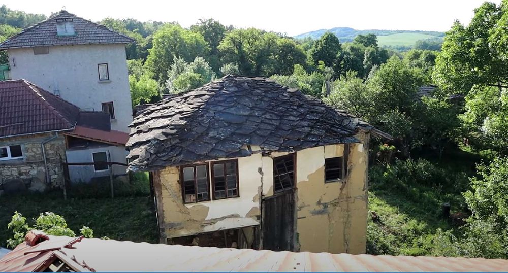 Продава се Къща в с. Рачевци, Област Габрово - 80 кв.м за 127 €/кв.м - Снимка #2