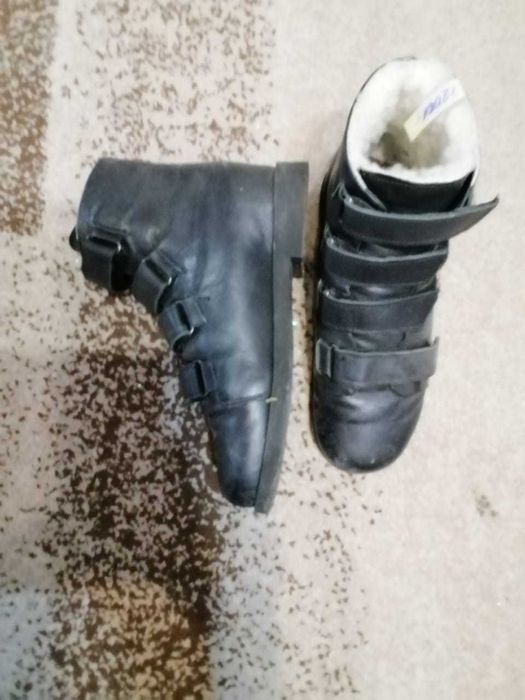 Срочно продам обувь