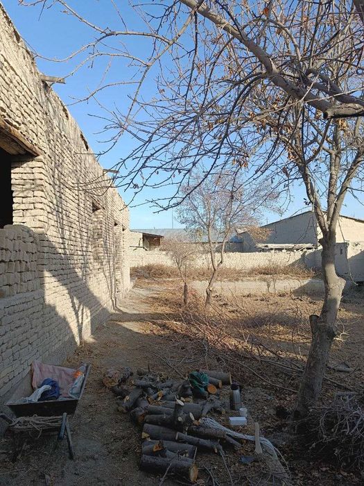 Коттедж, 8 соток. Участка