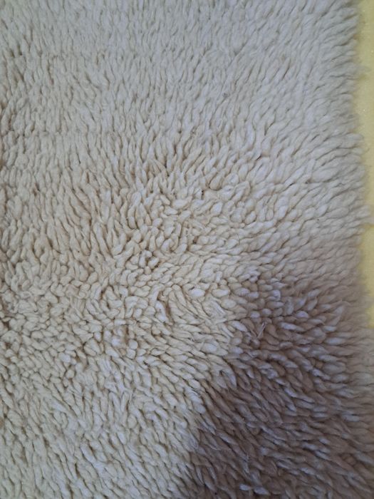 Продавам китеници