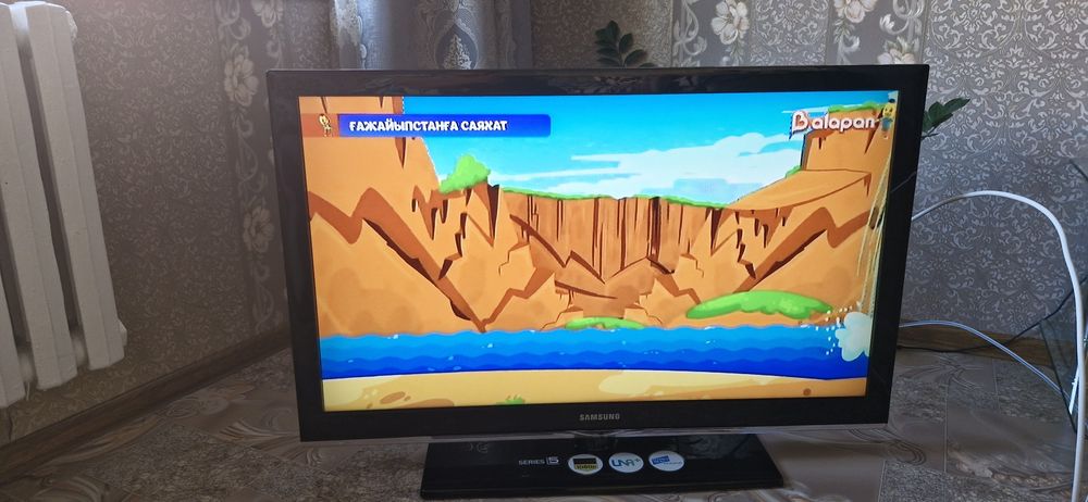 Жидкокристаллический телевизор