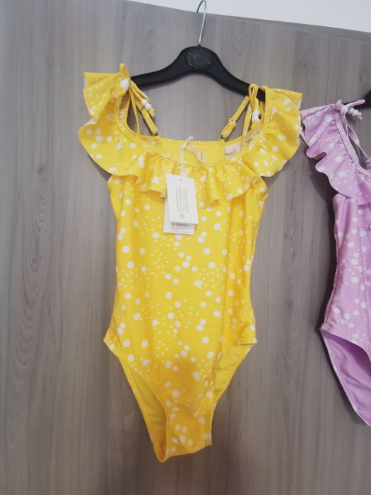 Costume Reserved, noi cu eticheta, pentru 7-8 ani și 9-10 ani