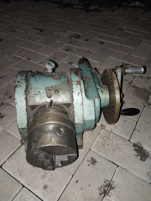 Делительная головка УДГ-Д-200