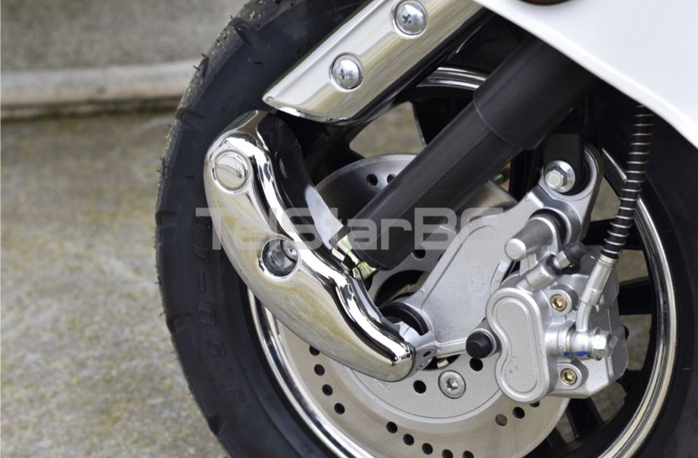 Електрически скутер 4000W ELEKTRO ROLLER FUTURA с безчетков мотор