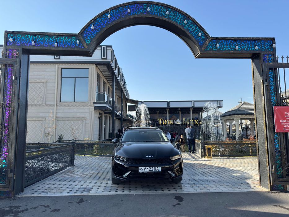 Киа К5 сотилади 2025