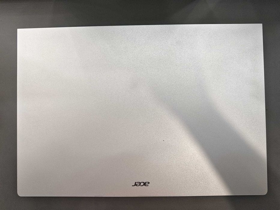 Acer Swift Lite 16 (Ag44 B7352) - Garantie 2 ani!