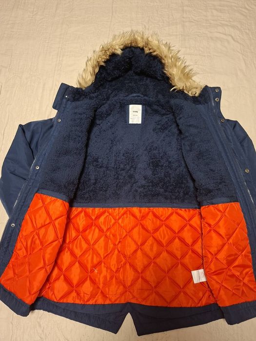 2 броя  якета.нови.