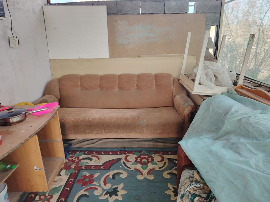 Отдам даром диван кресло