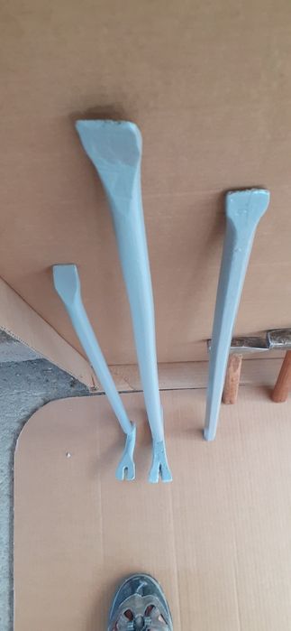 Инструменти от стария материал