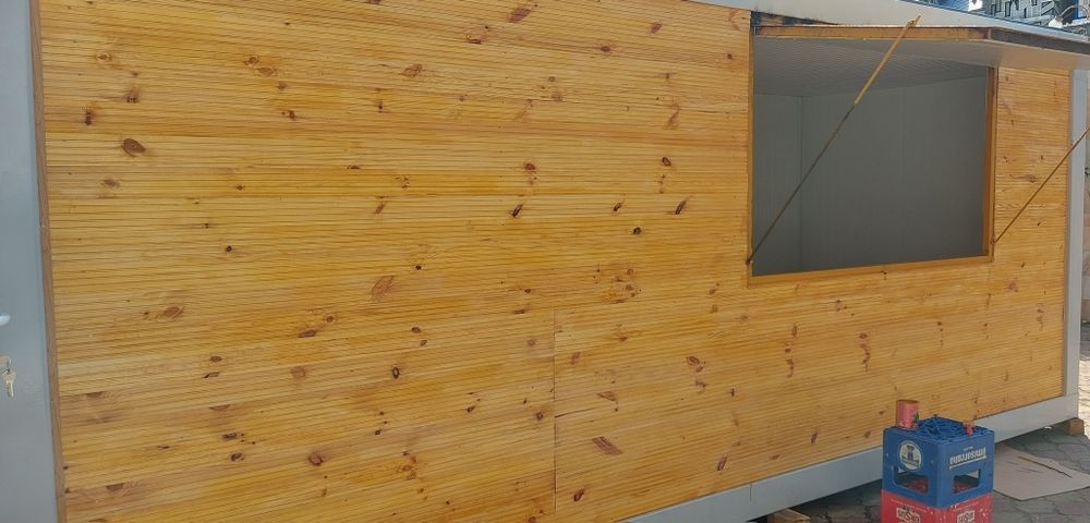 Vand container tip fast-food