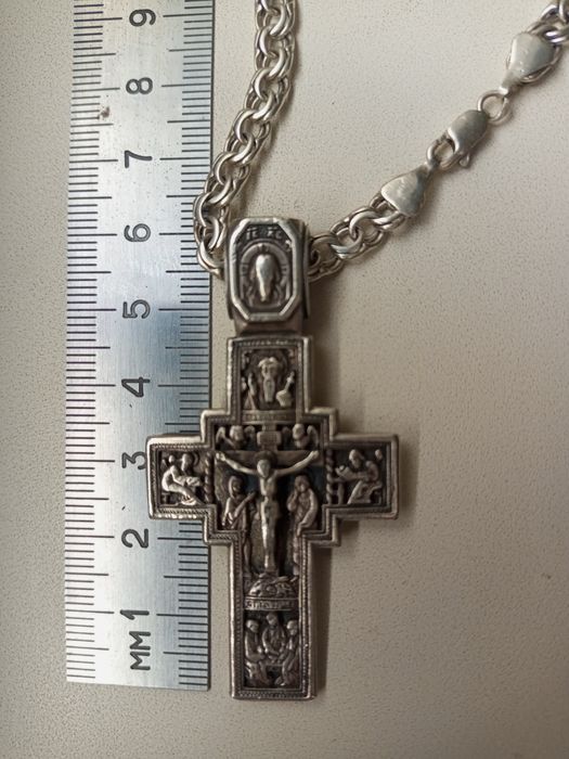 Продам 925 серебряные изделия.