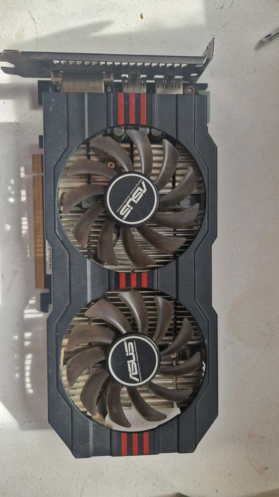 Placa video r7 260x defecta