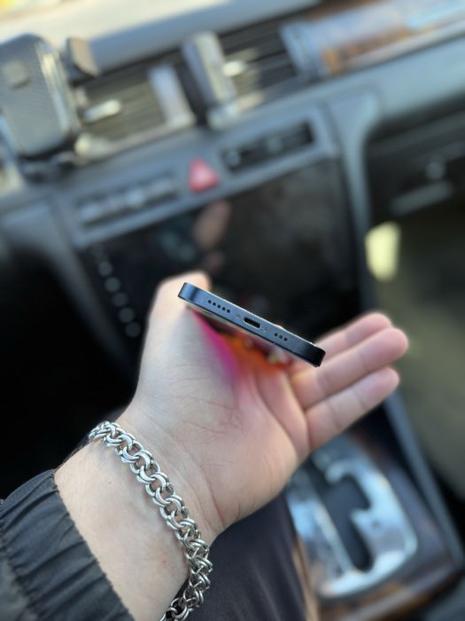 Айфон,IPhone 13 128gb 100% акб