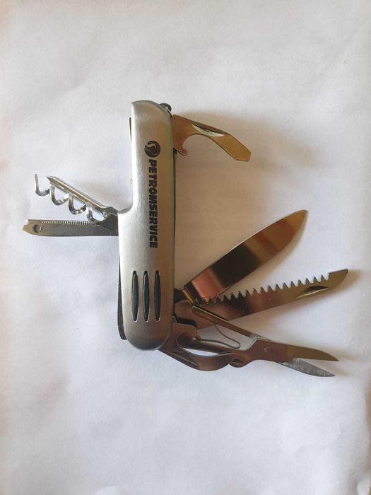 Briceag multifuntional personalizat