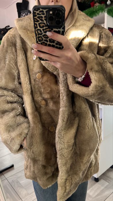 Haina din blana naturala