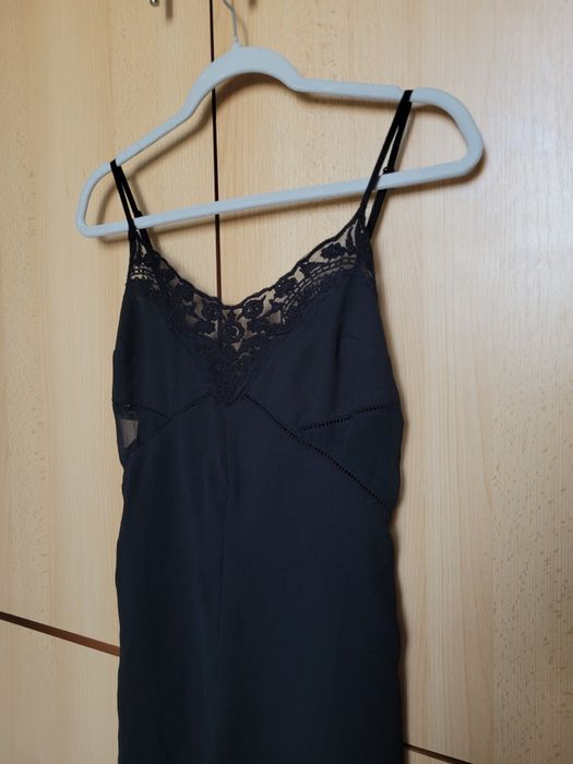 Salopeta scurta negra Bershka