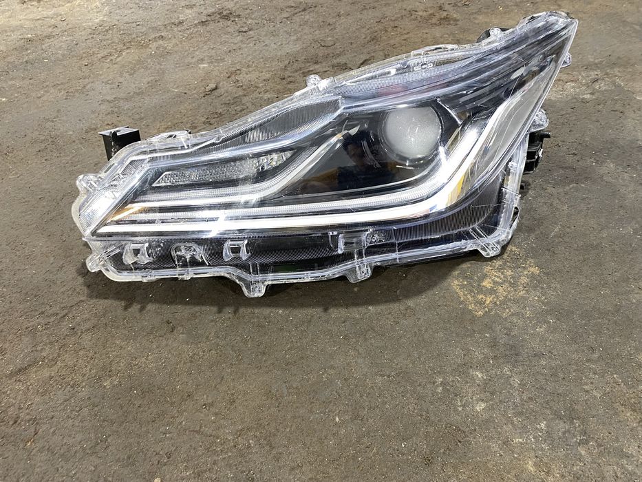 Far Toyota Corolla E210 sedan 2019 - 2022 Far led Stanga