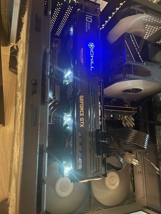 Placa Video GTX 1080TI 11 GB Defecta / De piese