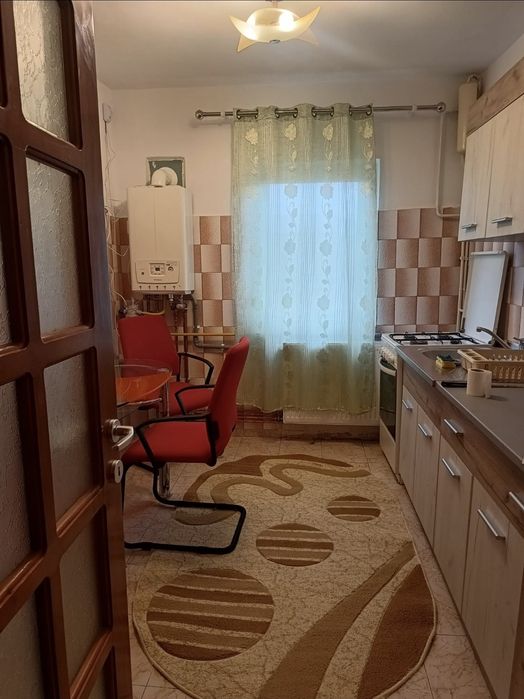 Apartament 2 camere decomandat zona Hôtel Traian