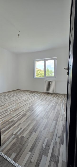 Apartament 2 camere decomandate Brazda scoala 23