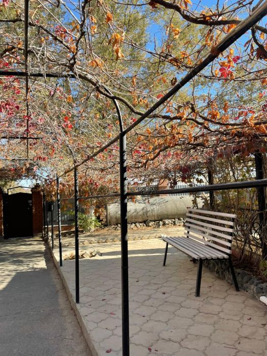 Продается 2-х этажный дом